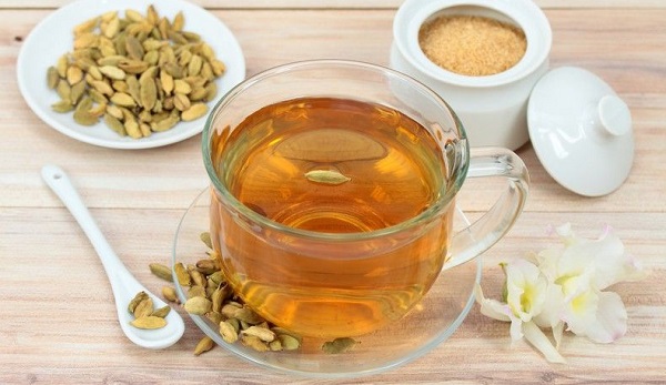 خواص و طرز تهیه چای هل