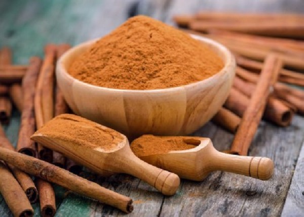 خوردن دارچین برای چه کسانی ممنوع است؟